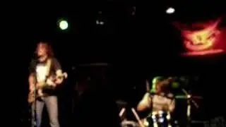 Facedowninshit live clip