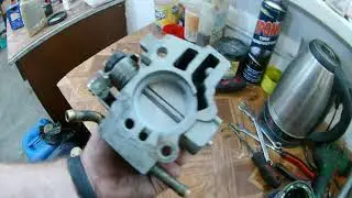 Throttle adjustment. The disease of all SENS is stuck revs.