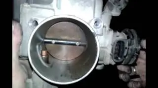 Дроссельная заслонка.