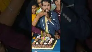 হিরো আলমকে নিজ হাতে কেক খাওয়ায় দিলেন রিয়া মনি #cinema #amartv #shorts #heroalom #riyamoni