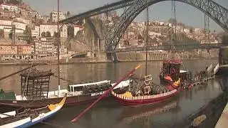 Pronúncia do Norte - A Antiga, mui Nobre, sempre Leal e Invicta cidade do Porto.