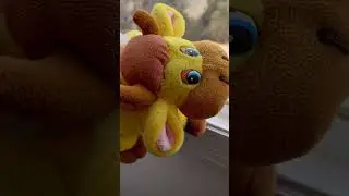 За моим окном .