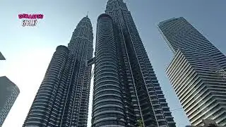 FOTO DI MENARA KEMBAR PETRONAS | PETRONAS TWIN TOWERS KUALA LUMPUR MALAYSIA | derasfhi family