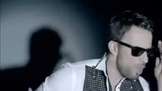 Tarkan - Aşk Gitti Bizden 2012 ORJİNAL VİDEO KLİP