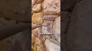 Ele É Um MESTRE Em Criar MUROS De PEDRA FALSA (RAMON MARTÍNEZ BAIGES @tematitzacions_rmb/IG) #arte
