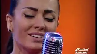 SEVTAP SONU - Hele Bir Sallanıp Geçsin O Güzel