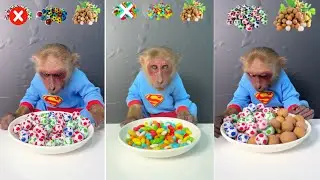 Monkey Eating Fruit emoji