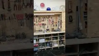 Стеллаж для инструментов в столярной мастерской @stieglitz.art