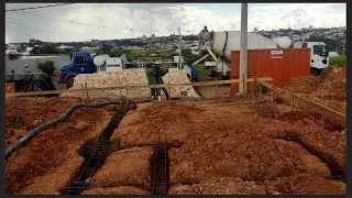 Hoje na obra foi dia de marcação, furacão, baldrames e muito concreto.