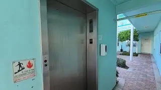 INCREDBLE & ORGINAL 1960's Century Dry-Powered Hydraulic Elevator