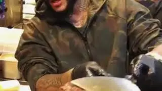Тимати сделал новогодний Black Star Burger 2018