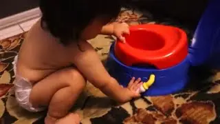 Potty Training My 19 Month Old! | Young Mom Vlogs