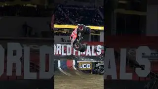 SO CLOSE TO LANDING IT 😵‍💫 #monsterjam #monstertruck #shorts #backflip #stunt #viral #ytshorts