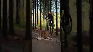 Michal Prokop light as a feather on his DVO Suspension #mountainbike #bicycle