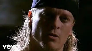 Puddle Of Mudd - Drift And Die