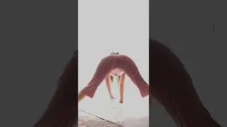 Goddess energy for Monday ✨️ #yoga #yogagirl #yogapractice