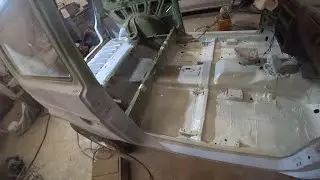 Покрыл полы анти гравием НИВА 213. Скоро покраска.