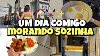VLOG: um dia comigo morando sozinha| fiz almoço| academia| rotina do dia a dia🏠💗✨