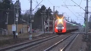 Электропоезда ЭС2Г «Ласточка» следуют в скоростном режиме