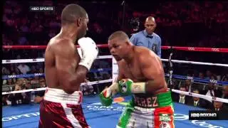 Jennings Wins By Split Decision   NOV 27