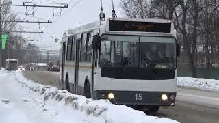 Троллейбус ЗиУ-682Г-016.05 борт 15 по маршруту 4