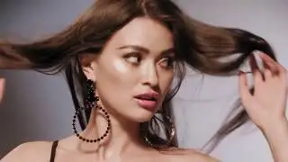 Avon Mark Show Glow