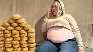 Eating 25 Donuts | Because I can 😏
