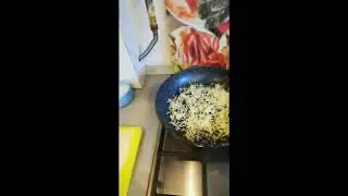 ЗАВТРАК ДЛЯ СЫНОЧКА БЫСТРЕНЬКО И ВКУСНЕНЬКО. СМОТРИТЕ НОВЫЕ И ПРОСТЫЕ БЛЮДА.