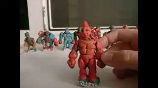 сравнение по росту роботов живая сталь.ИЗ ПЛАСТИЛИНА!!!!!