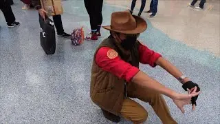 TF2 Kazotsky Kick L.A. Comic Con 2021
