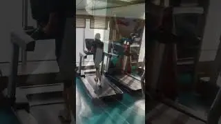 С таким видом грех не потренить)))