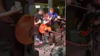 Группа Kooraga  Ялта 23.09.23 ФАНАТЫ Кураги. Странные некоторые😂 
