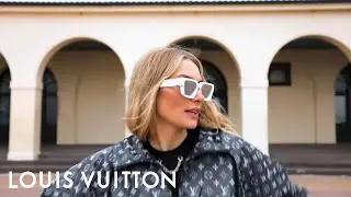 Jess Hart in Sydney for Les Voyages | LOUIS VUITTON