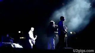 U2 Moscow 2010-08-25 Knockin' On Heaven's Door - u2gigs.com