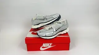 Nike Zoom Vomero 5 "Photon Dust" FD0884-025