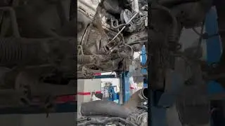 Как снять КПП на Peugeot 508. Французы в своем стиле
