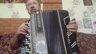 На позиции девушка провожала бойца.