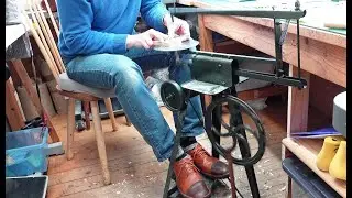 Using The Hobbies Treadle Fretsaw (Dutch Doll 5)
