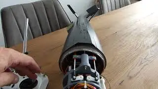 RC Walrus sub, test kruisroer aansturing