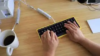FRAGILE60 u4t on plateless (no deskmat)