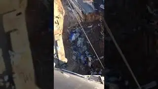 Провал в центре Владивостока
