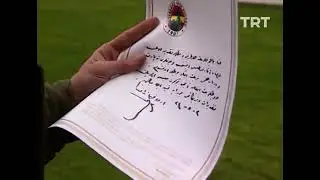 Cem Karaca, Kadıköy tarihini anlatırken Fenerbahçe Spor Kulübü'nü ziyaret ediyor