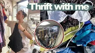 thrift with me: two day thrift trip! Charity shops and a HUGE car boot