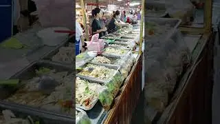 ข้าวแกงยาวมากเลย