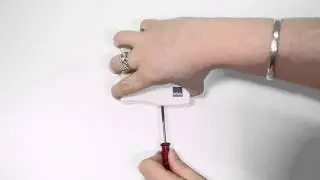 How to change the batteries in your Brivis DT90 manual wall control