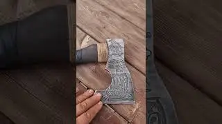 подарочный топор