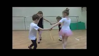 Танцы с малышами