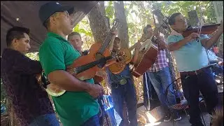 Mix Conjunto Renovación San Antonio Intibucá buenas Rolas#catrachosantos