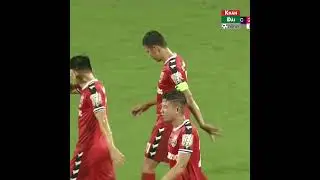 Bàng Hoàng Với Khả Năng Đá Phạt Không Thua Gì David Beckham, Ronaldo Hay Messi Của Anh Đức #shorts