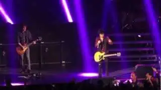 Green Day - Oh Love - Live in Fairfax, VA (99 Revolutions Tour 2013)